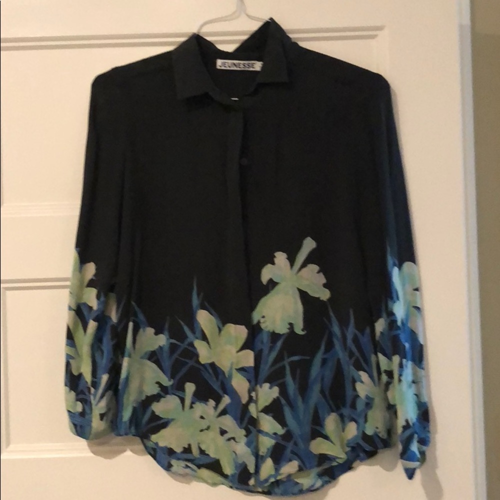 Jeunesse 100% silk blouse da. Black, blue green